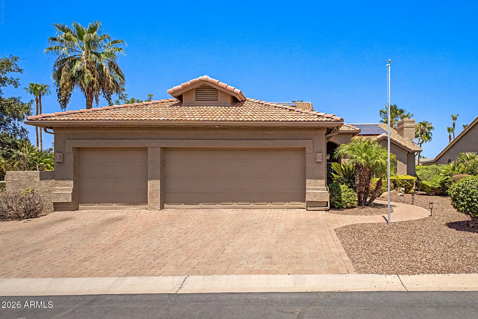 9608 E SUNBURST Drive, Sun Lakes, AZ 85248 — photo 3 of 56