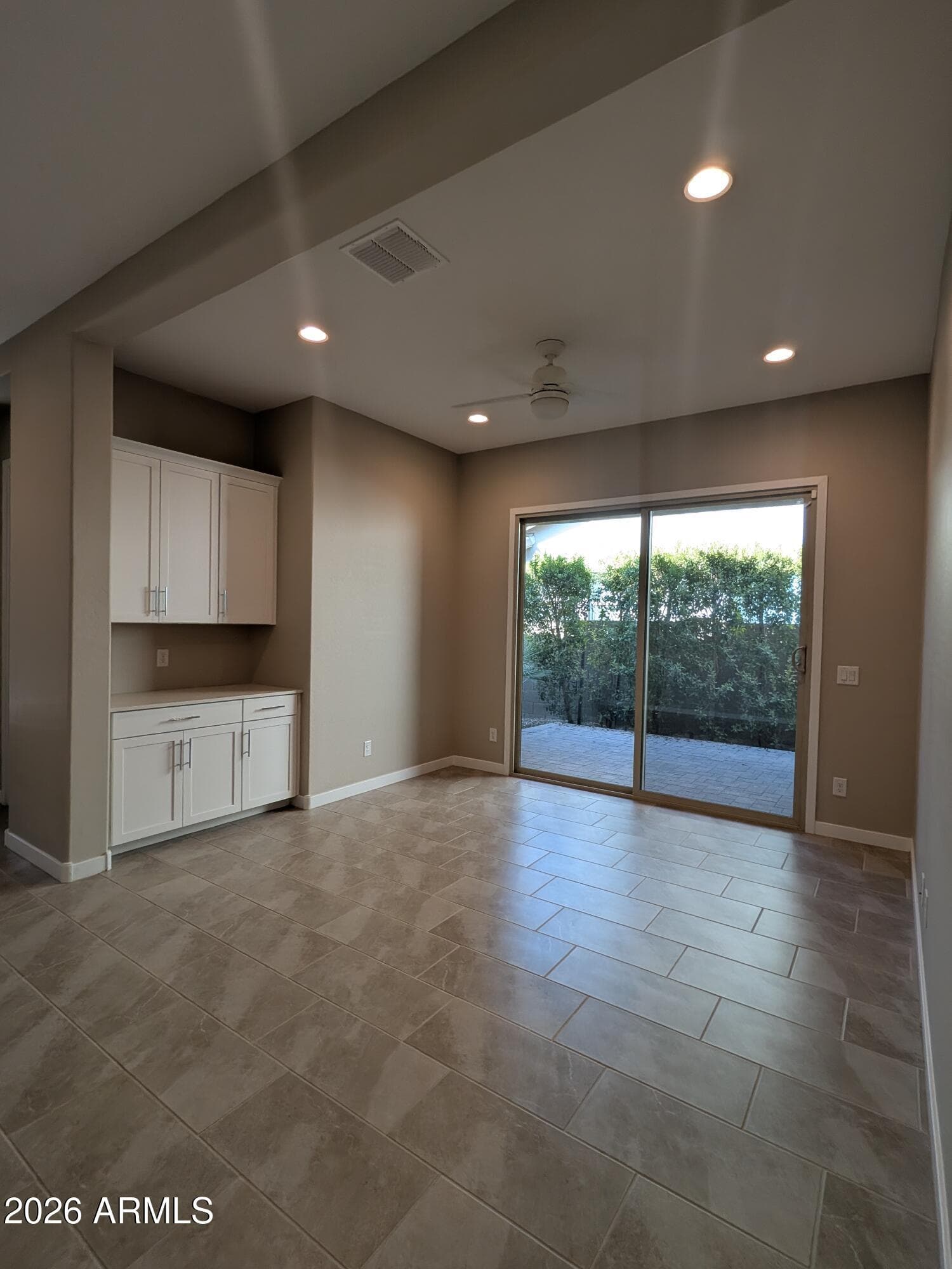 24611 N 174TH Drive, Surprise, AZ 85387 — photo 7 of 37