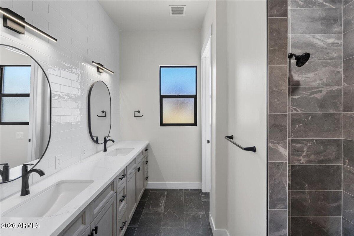 9977 E ARROWHEAD Drive, Prescott Valley, AZ 86314 — photo 10 of 18