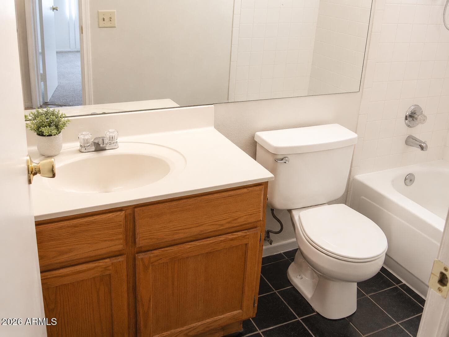 3954 W DENVER Street, Chandler, AZ 85226 — photo 4 of 12