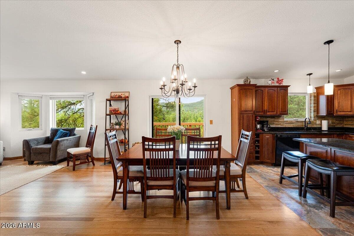 2011 W CLEAR VIEW Lane, Prescott, AZ 86303 — photo 8 of 33
