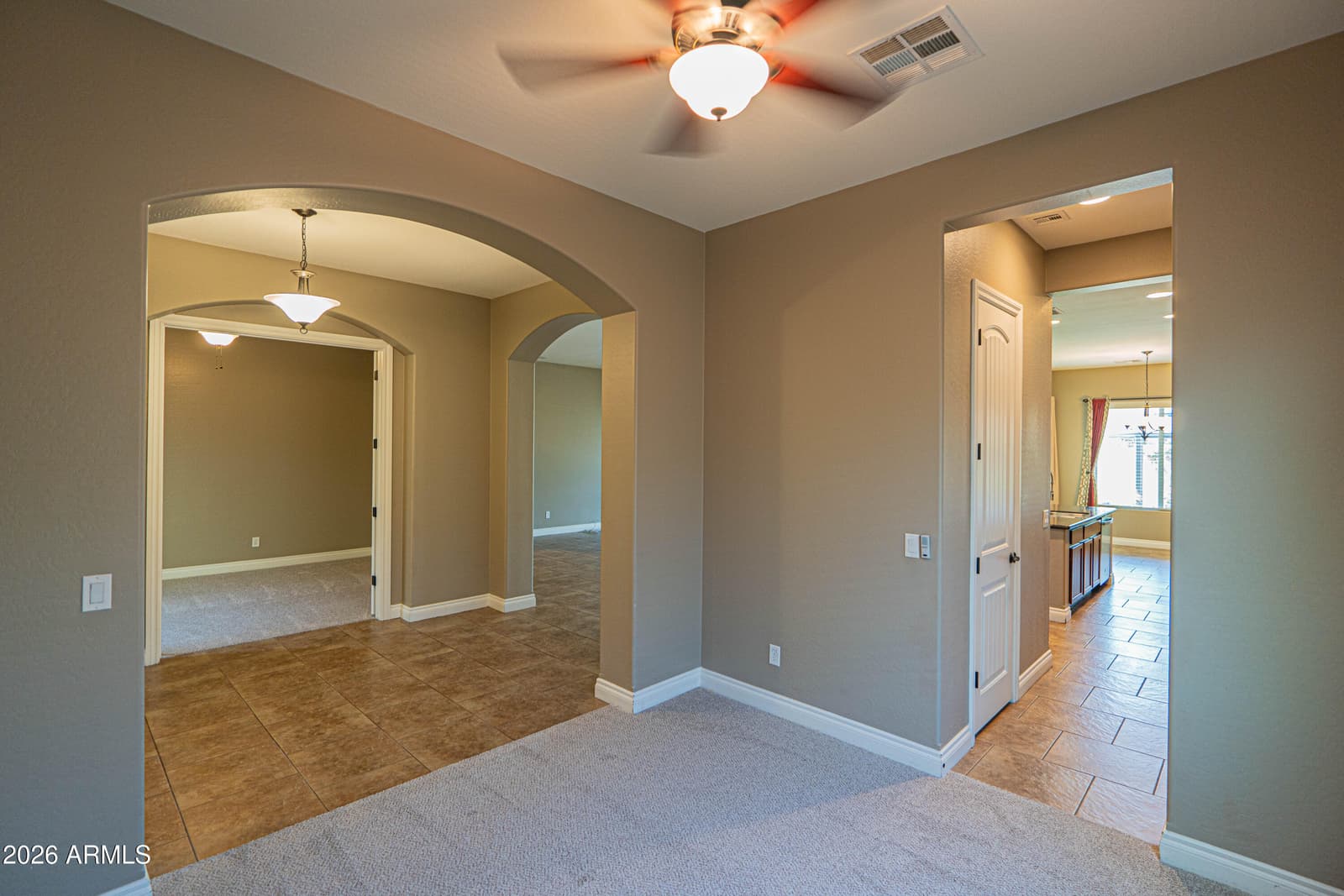 2948 E MAPLEWOOD Street, Gilbert, AZ 85297 — photo 10 of 33