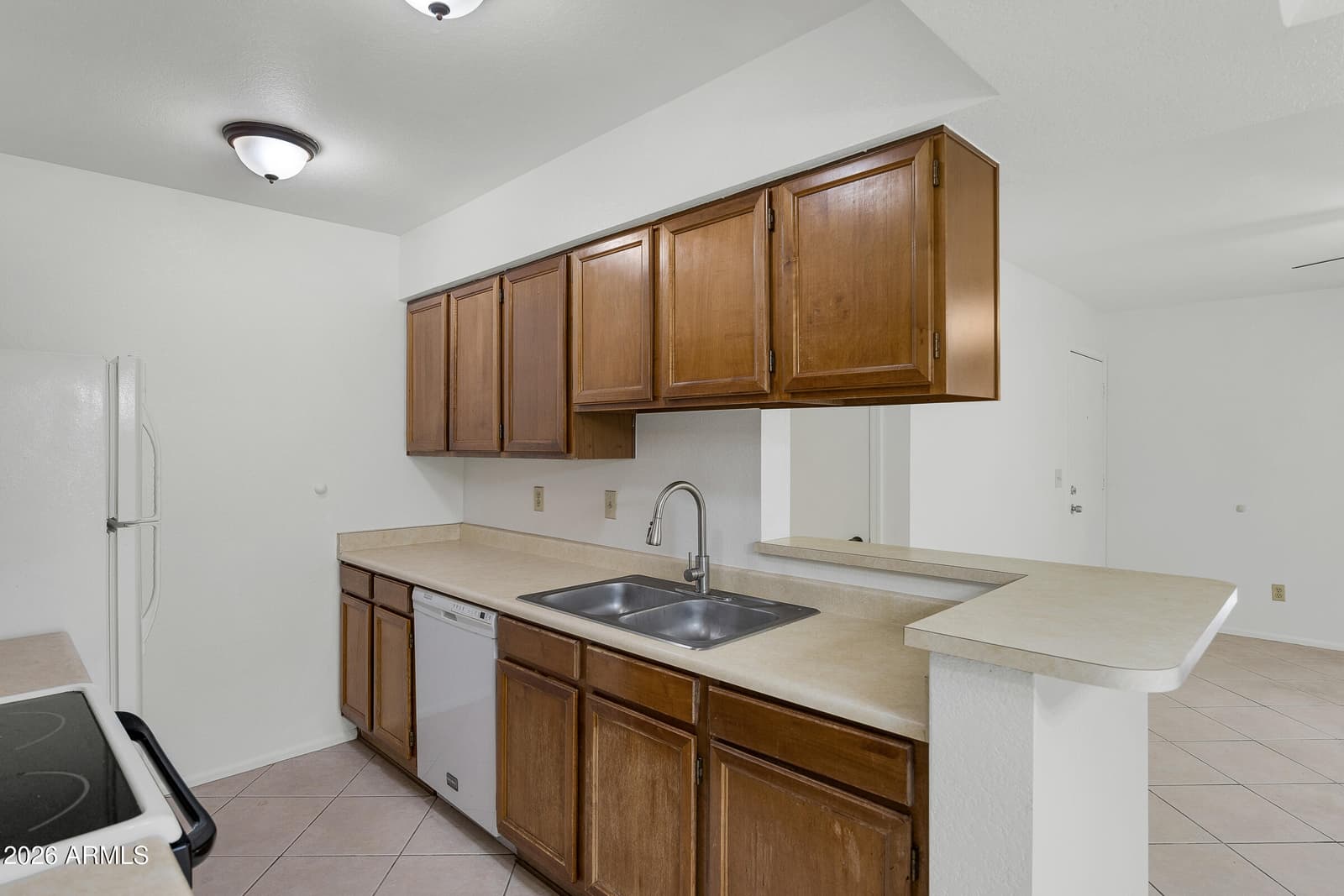 10610 S 48TH Street 1057, Phoenix, AZ 85044 — photo 13 of 32