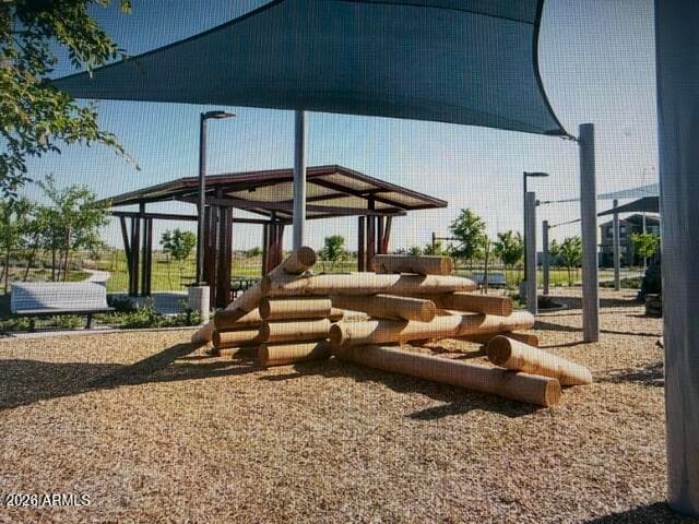 10764 W Villa Street, Avondale, AZ 85323 — photo 10 of 55