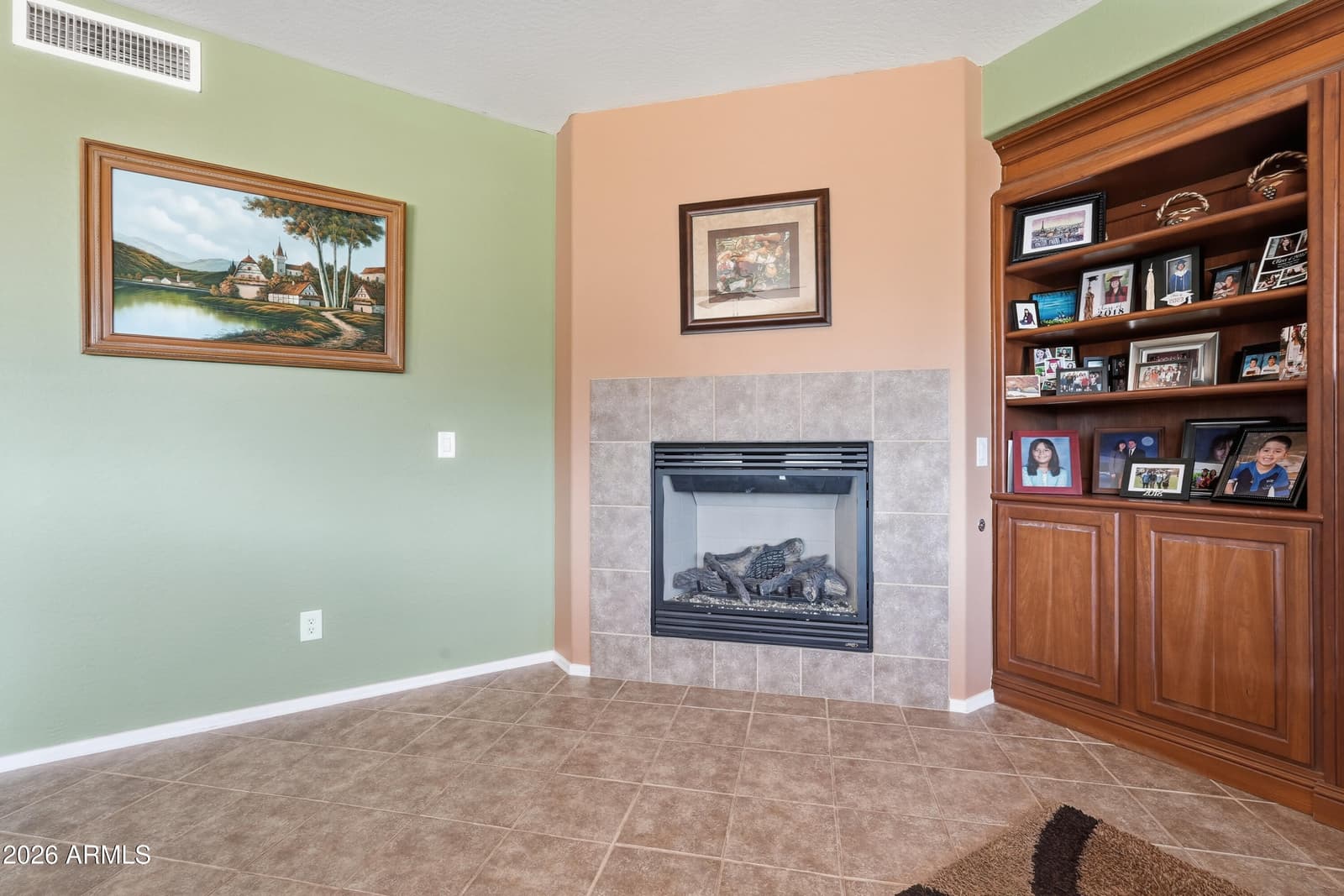 18391 W Port Royale Lane, Surprise, AZ 85388 — photo 12 of 48