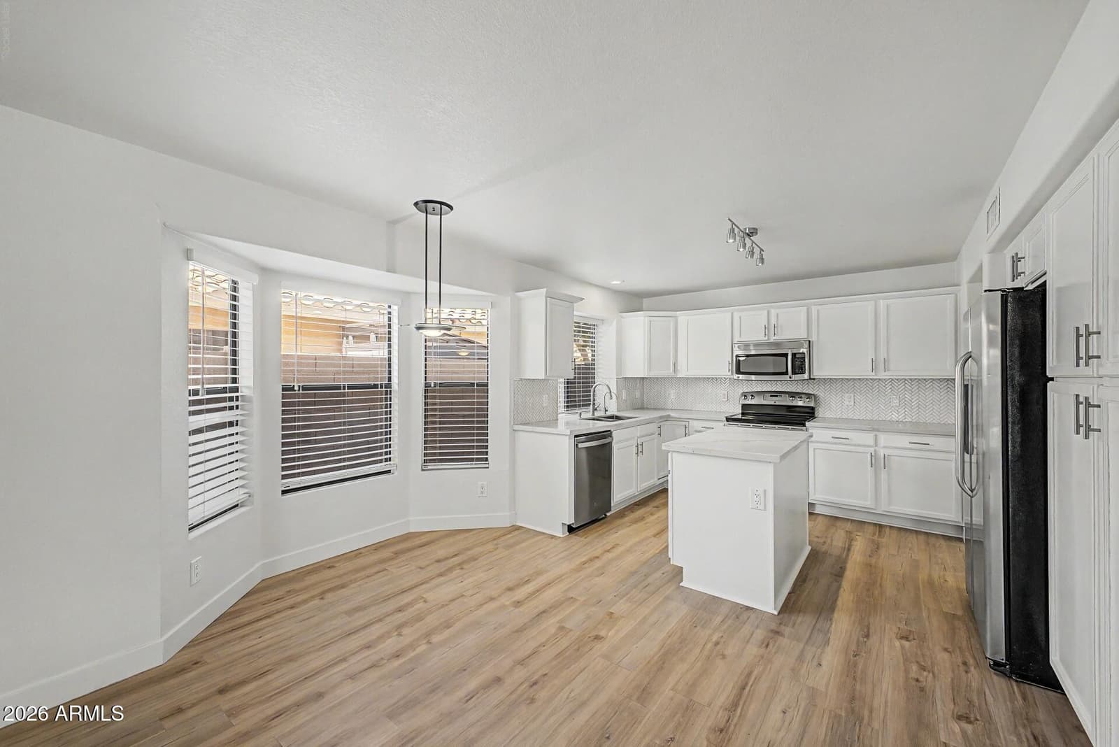 5939 E PHELPS Road, Scottsdale, AZ 85254 — photo 13 of 42
