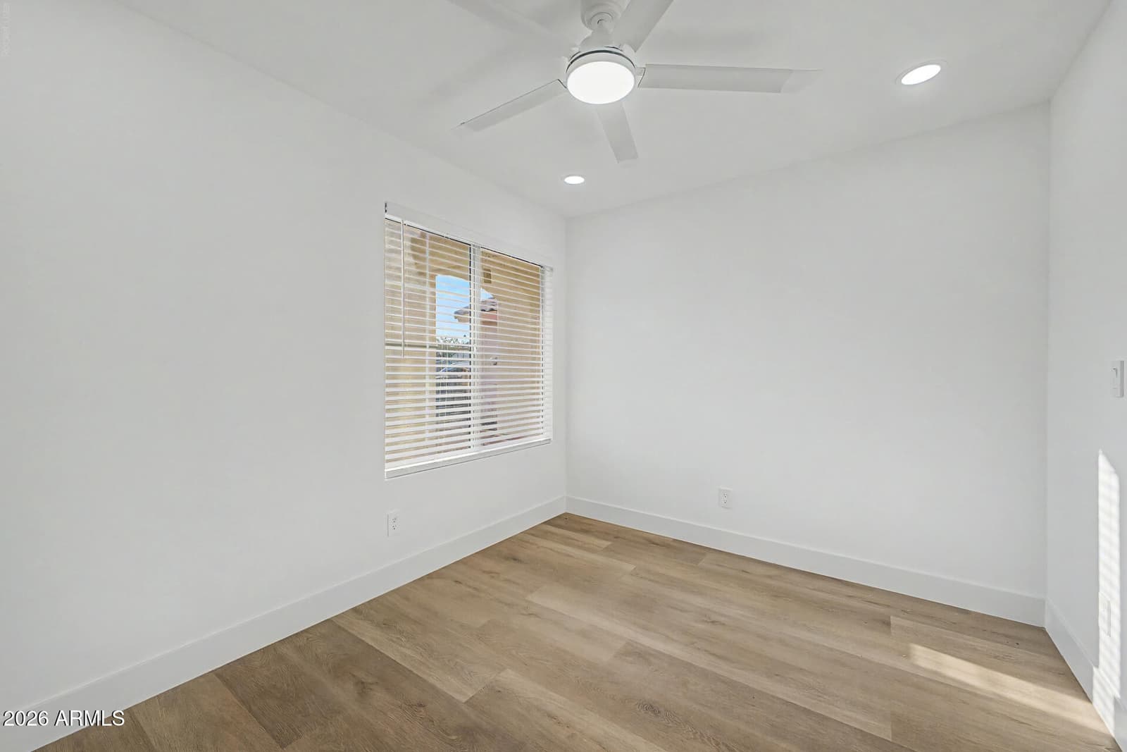12475 N 83RD Drive, Peoria, AZ 85381 — photo 18 of 27