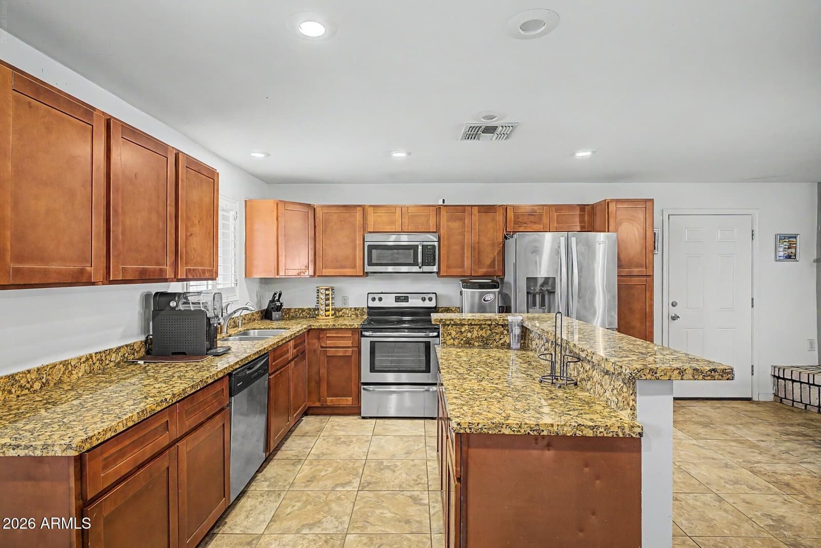 149 N 63RD Street, Mesa, AZ 85205 — photo 7 of 19