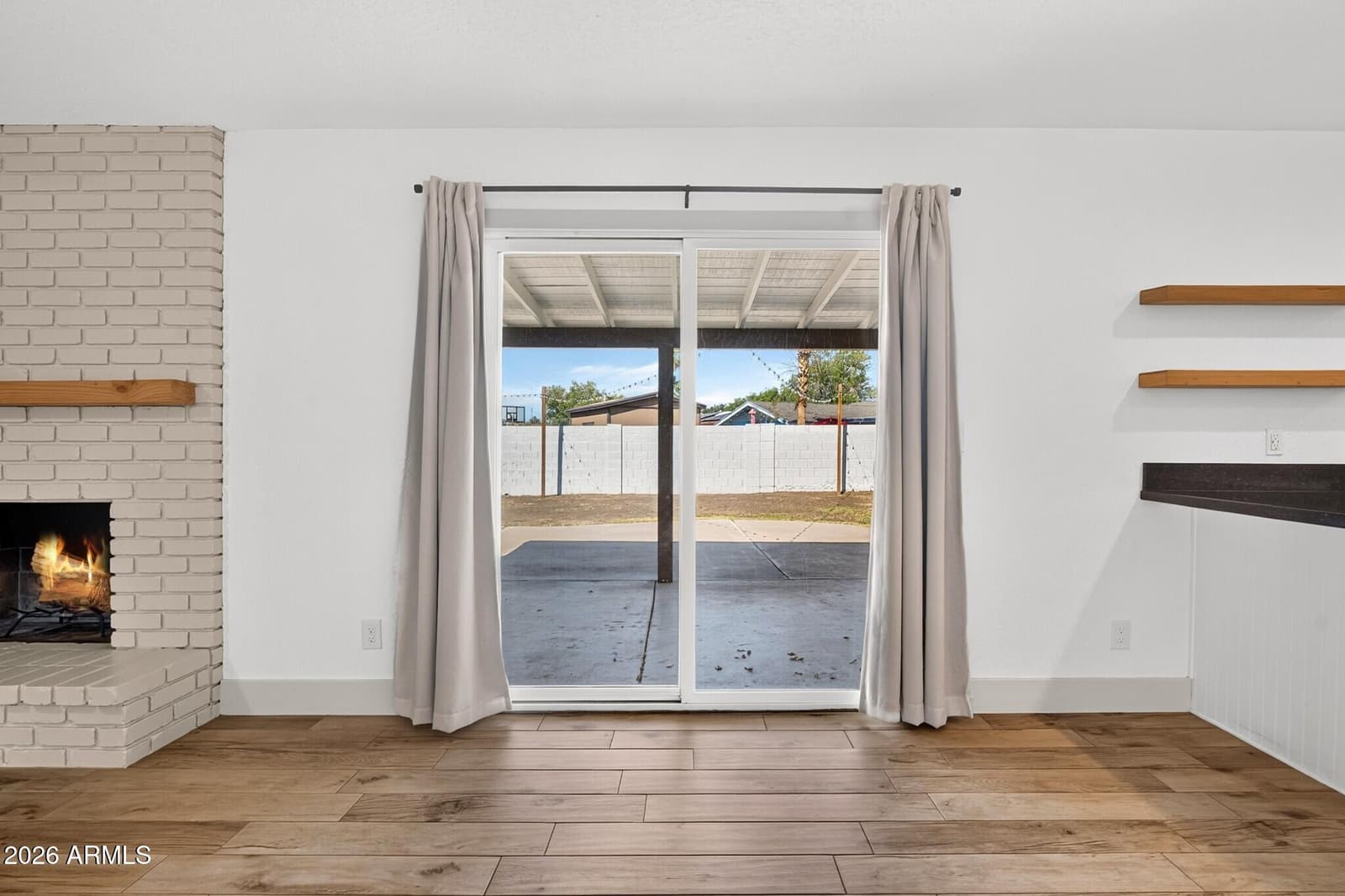 705 N ORACLE Circle, Mesa, AZ 85203 — photo 4 of 38