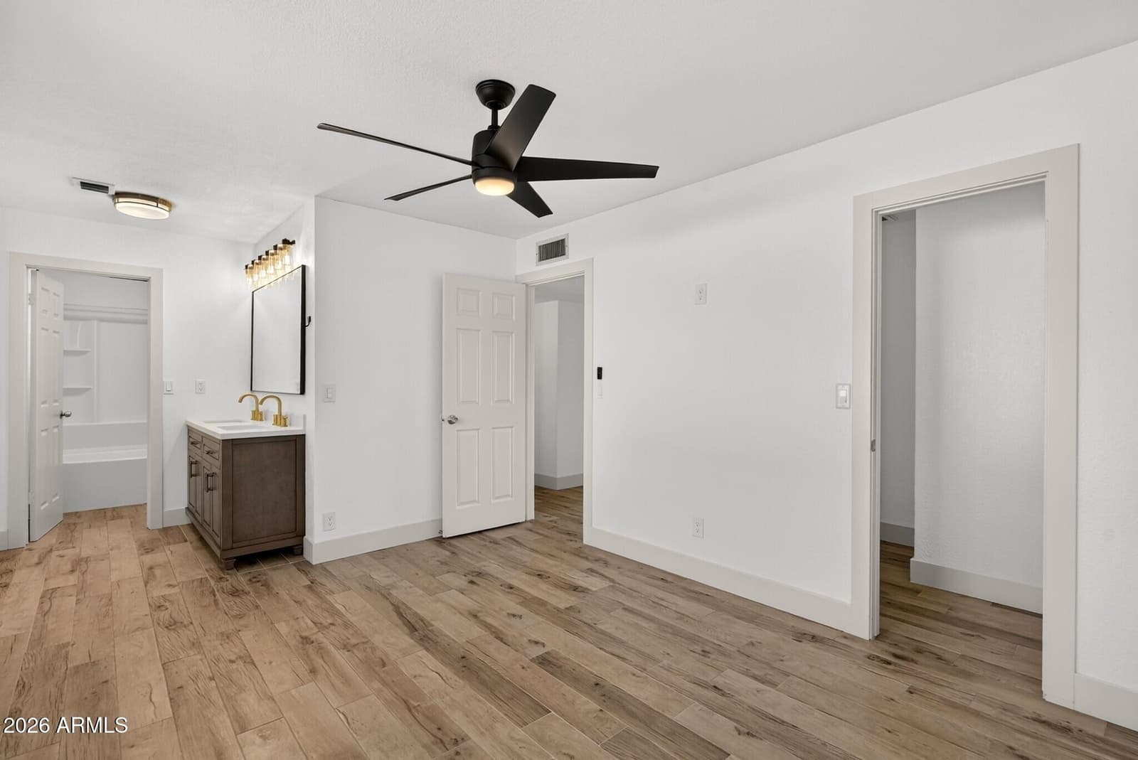 705 N ORACLE Circle, Mesa, AZ 85203 — photo 23 of 38