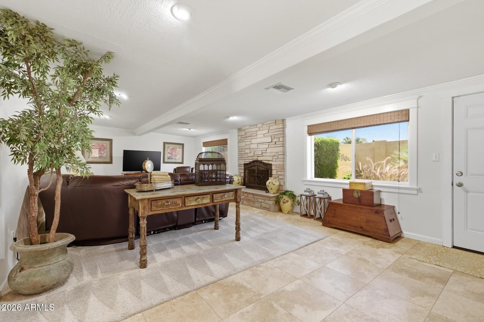 211 E TAYLOR Street, Tempe, AZ 85288 — photo 10 of 26