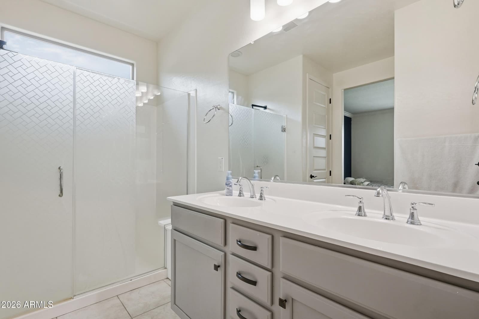 3340 W CARTER Road, Phoenix, AZ 85041 — photo 19 of 47