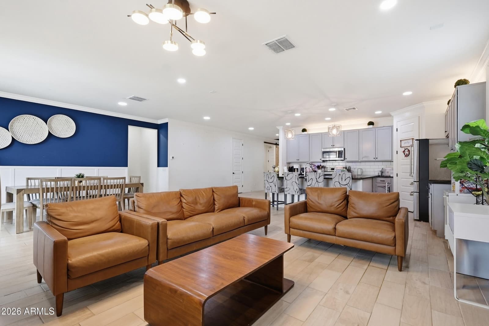 3340 W CARTER Road, Phoenix, AZ 85041 — photo 14 of 47