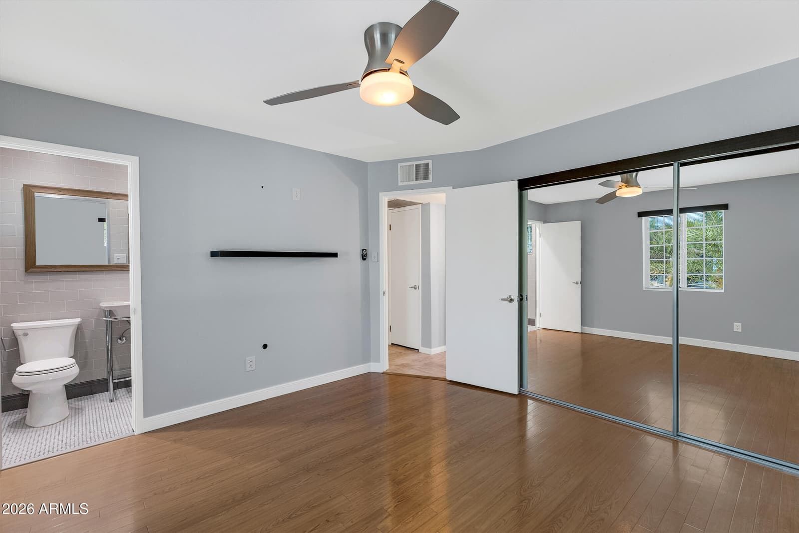817 W OREGON Avenue, Phoenix, AZ 85013 — photo 20 of 26