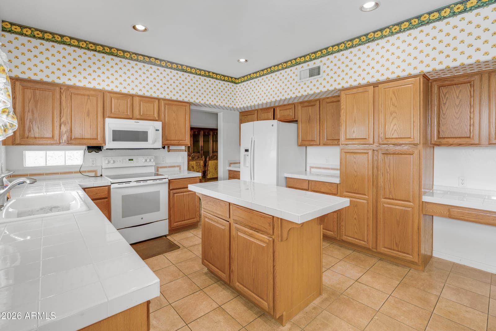 12329 N 58TH Avenue, Glendale, AZ 85304 — photo 11 of 34