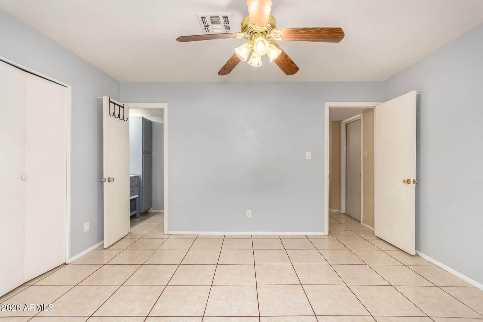 11630 N 25th Avenue, Phoenix, AZ 85029 — photo 14 of 33