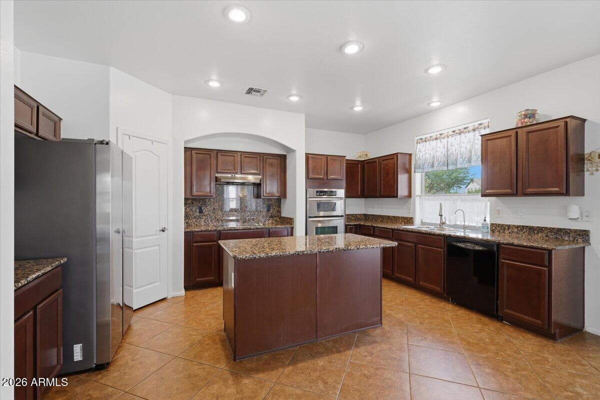 3516 S 93RD Lane, Tolleson, AZ 85353 — photo 23 of 56