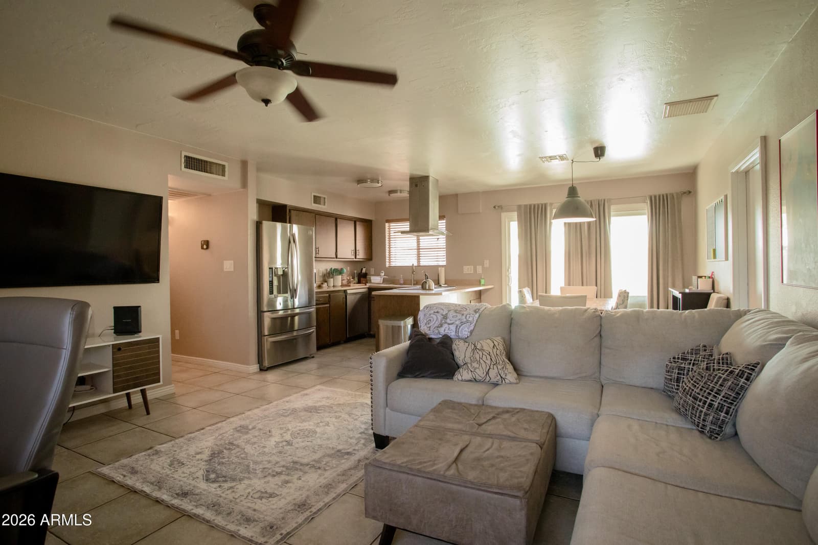 1008 W MURIEL Drive, Phoenix, AZ 85023 — photo 3 of 24