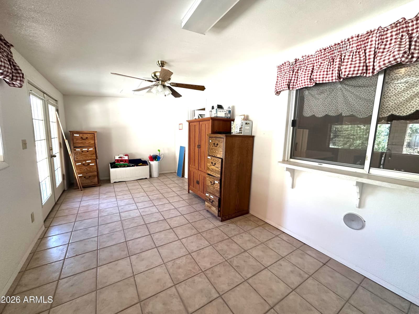 5746 S Maple Leaf Street, Claypool, AZ 85532 — photo 18 of 25