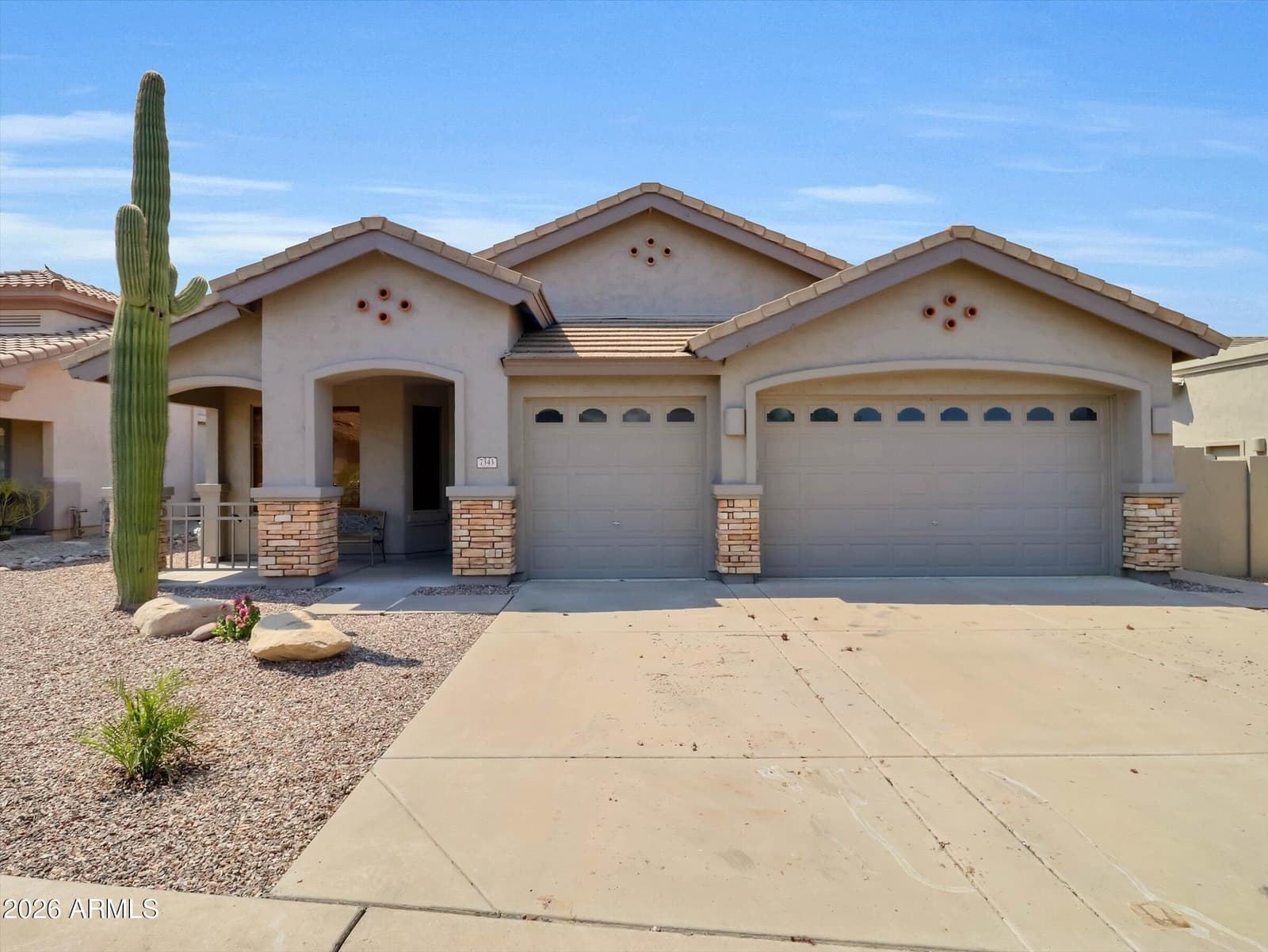 7343 E Norwood Street, Mesa, AZ 85207 — photo 2 of 41