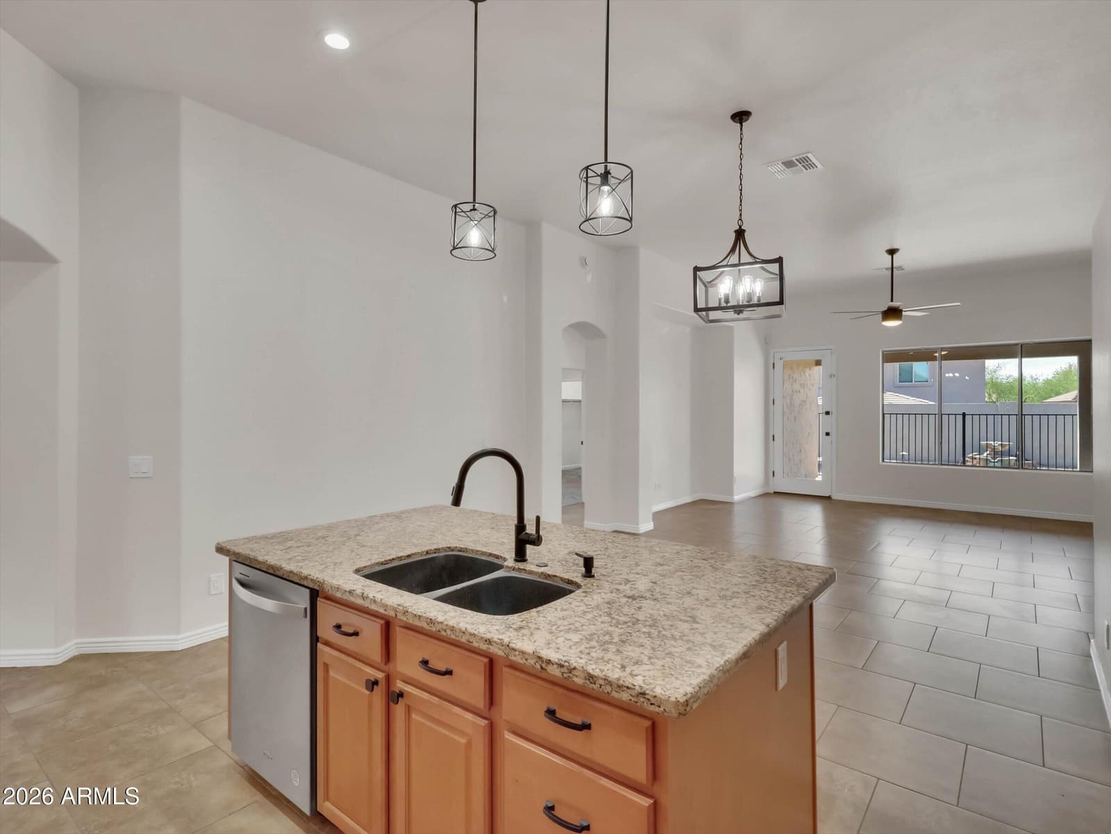 7343 E Norwood Street, Mesa, AZ 85207 — photo 10 of 41
