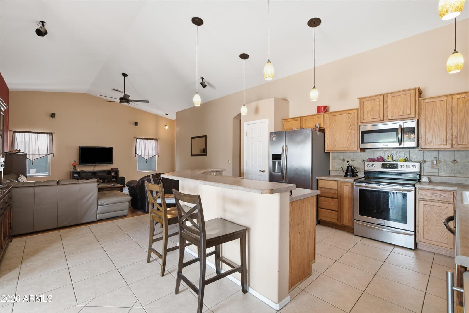 14586 W CROCUS Drive, Surprise, AZ 85379 — photo 6 of 34