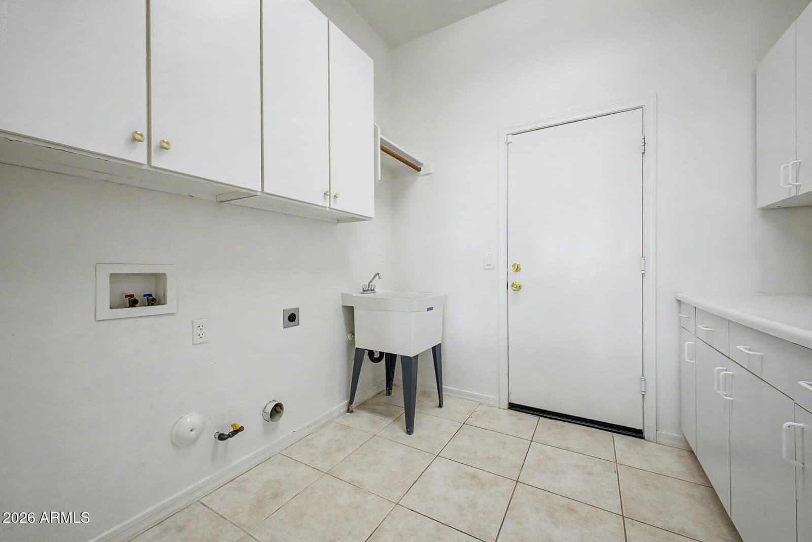 1414 N ROBIN Lane, Mesa, AZ 85213 — photo 42 of 53