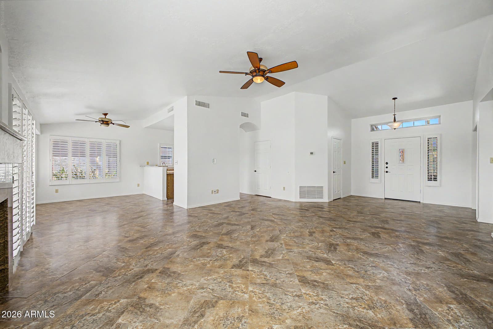 1527 N SINOVA, Mesa, AZ 85205 — photo 6 of 32