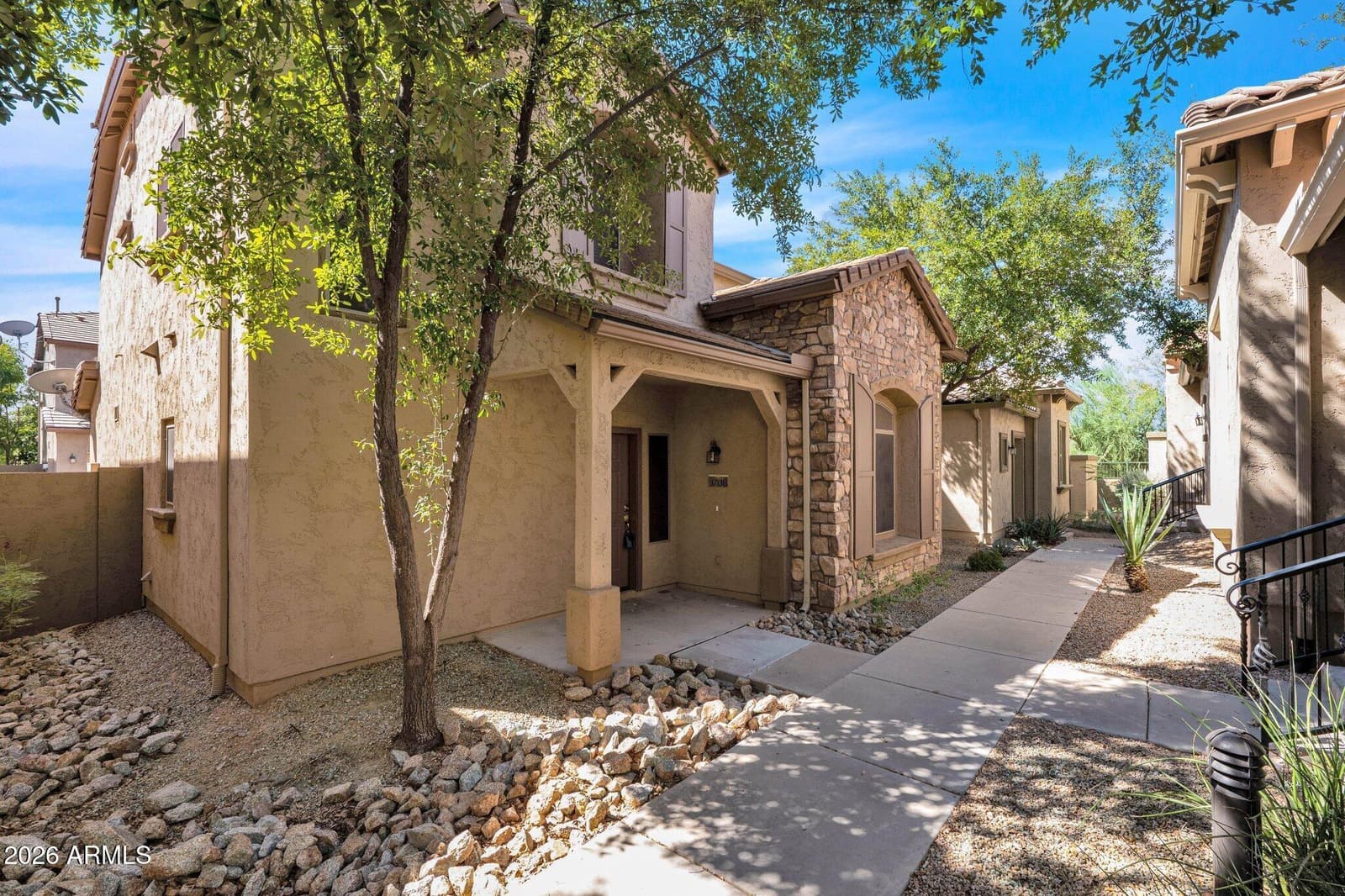 3708 W Vivian Court, Phoenix, AZ 85086 — photo 3 of 32