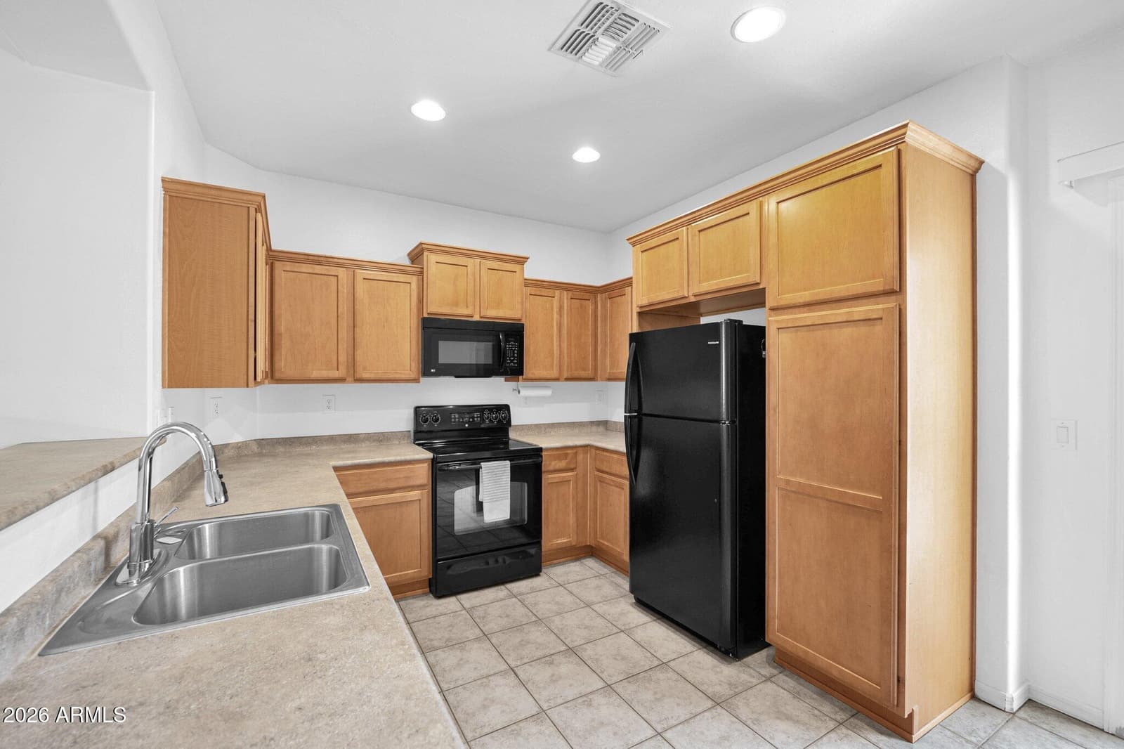 3708 W Vivian Court, Phoenix, AZ 85086 — photo 13 of 32