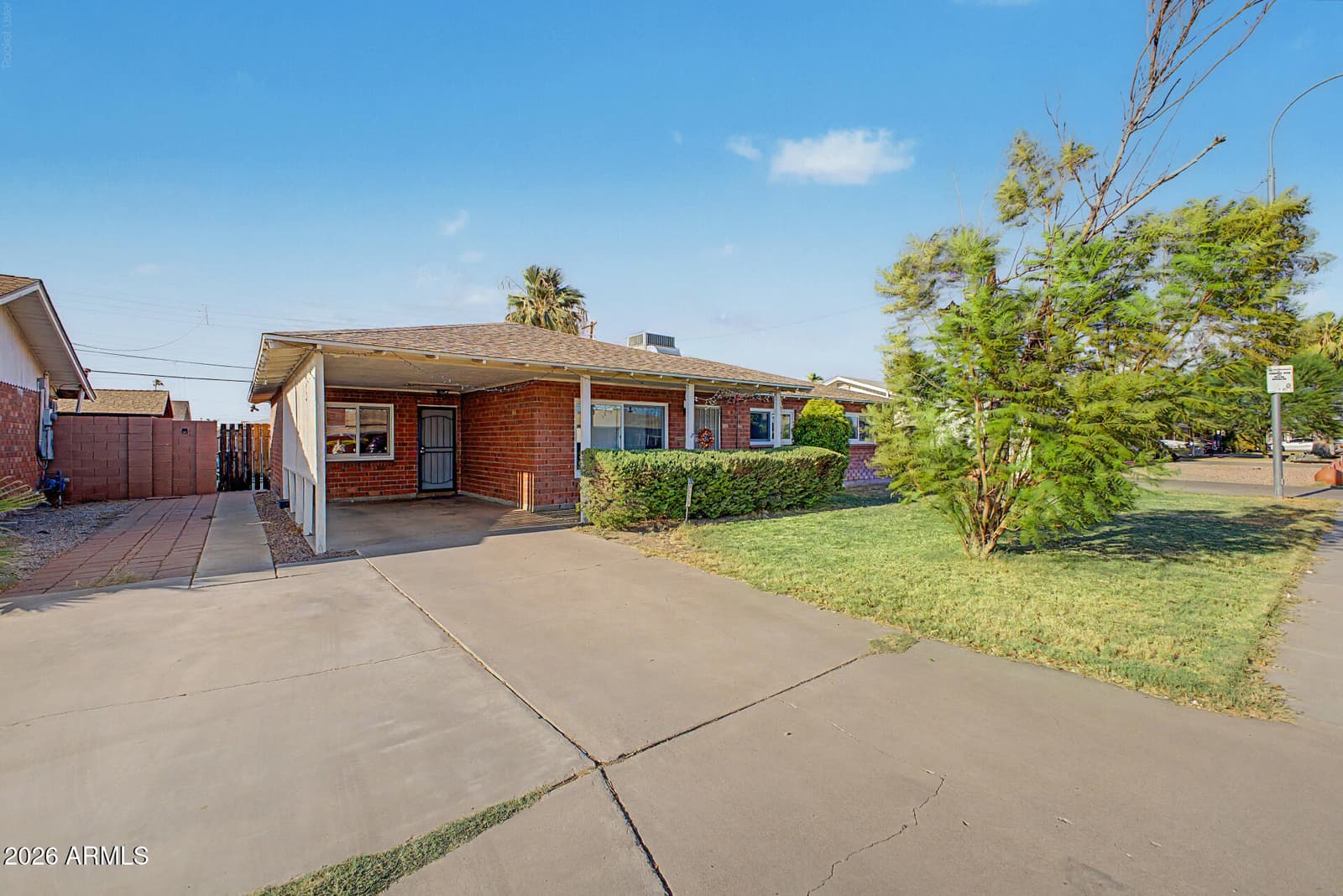 4250 W Keim Drive, Phoenix, AZ 85019 — photo 3 of 30