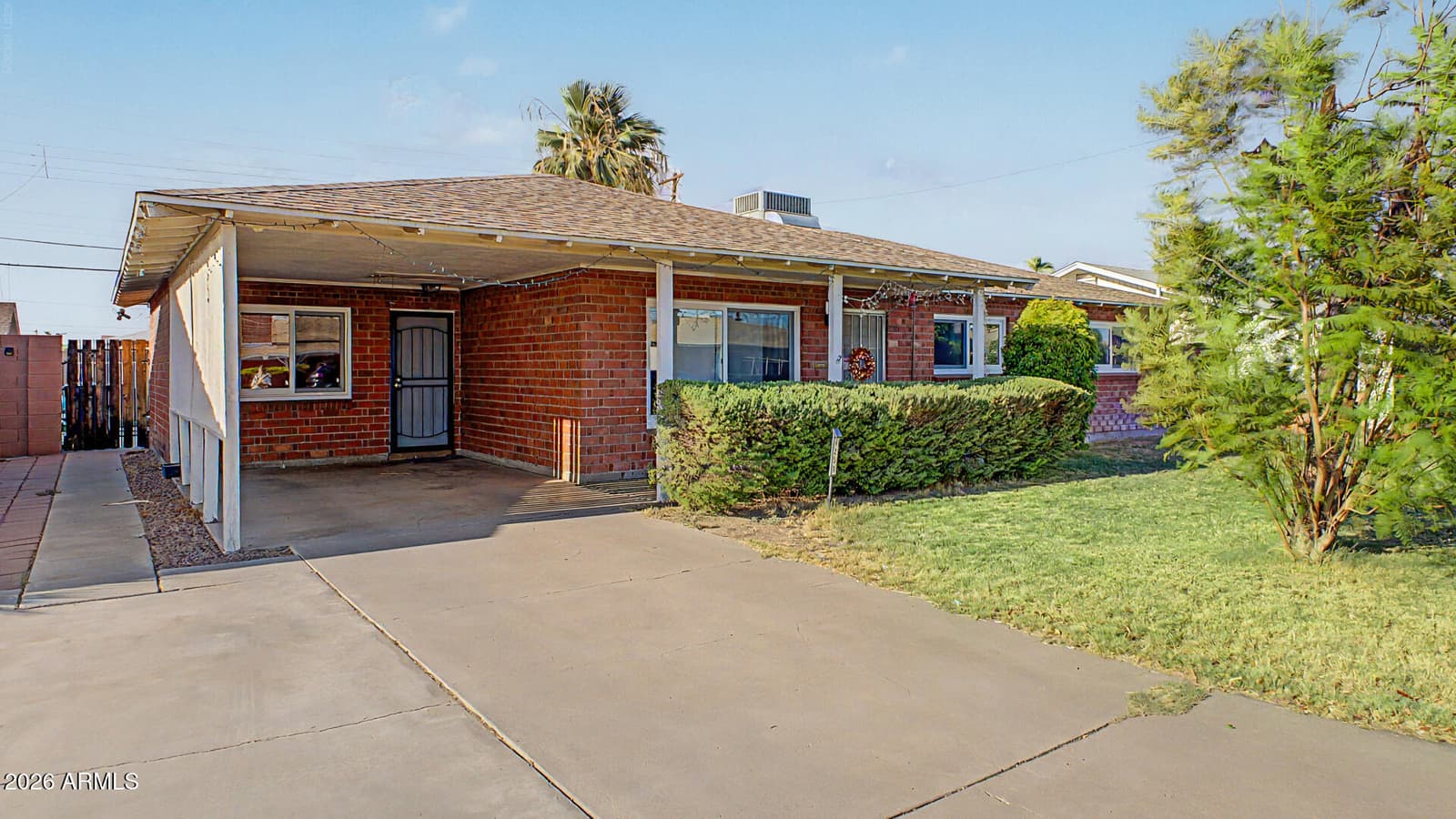4250 W Keim Drive, Phoenix, AZ 85019 — photo 4 of 30