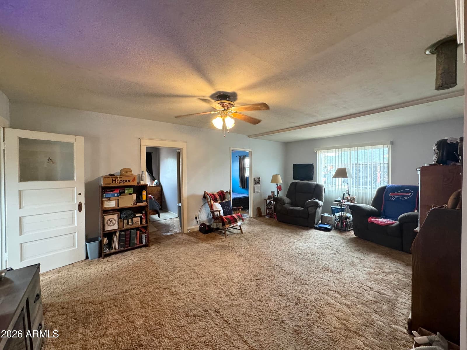 901 N PRAIRIE Avenue, Winslow, AZ 86047 — photo 10 of 18