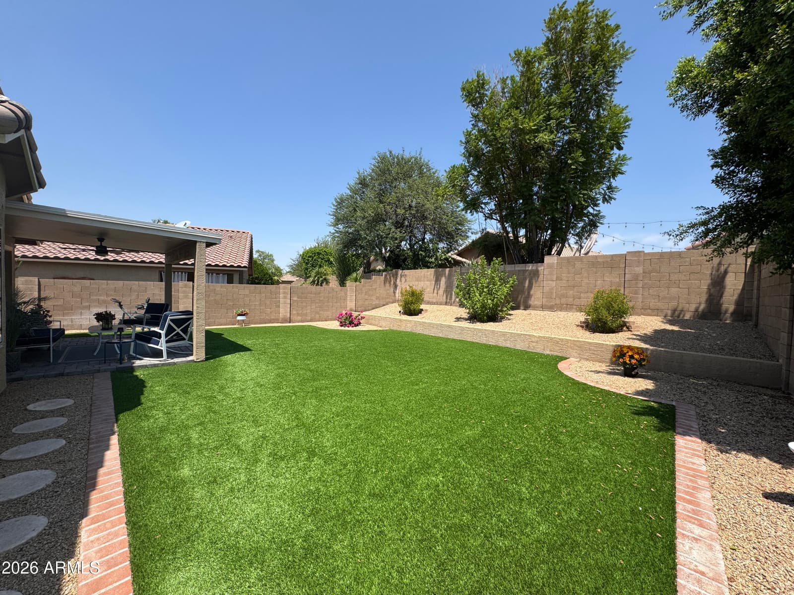4314 E TETHER Trail, Phoenix, AZ 85050 — photo 17 of 18