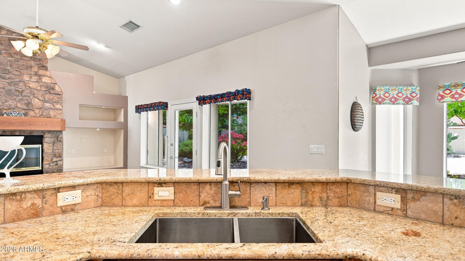 3036 PALMER Drive, Sierra Vista, AZ 85650 — photo 19 of 53