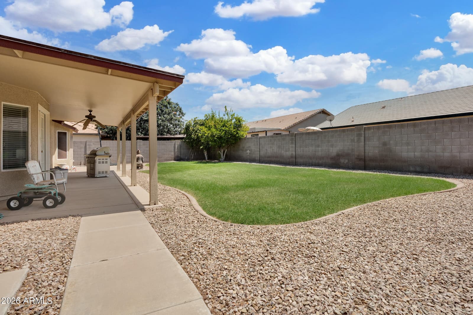 3889 E MEADOW LAND Drive, San Tan Valley, AZ 85140 — photo 40 of 41