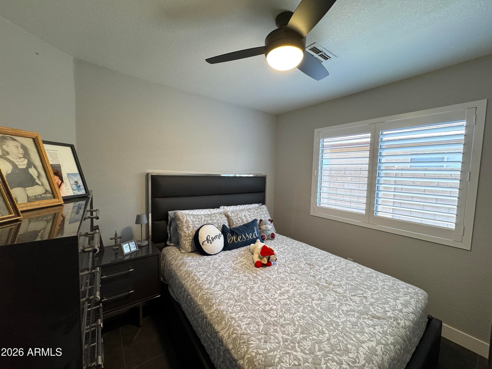 4314 E TETHER Trail, Phoenix, AZ 85050 — photo 11 of 18