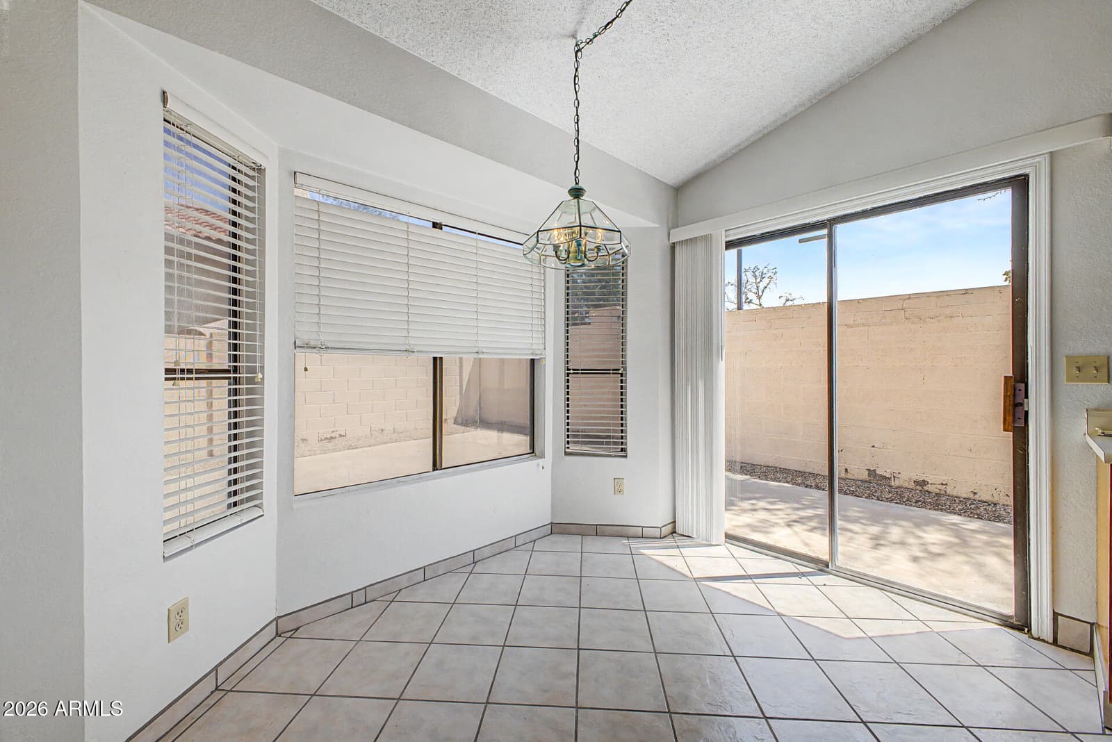 1031 W SUNWARD Drive, Gilbert, AZ 85233 — photo 9 of 23