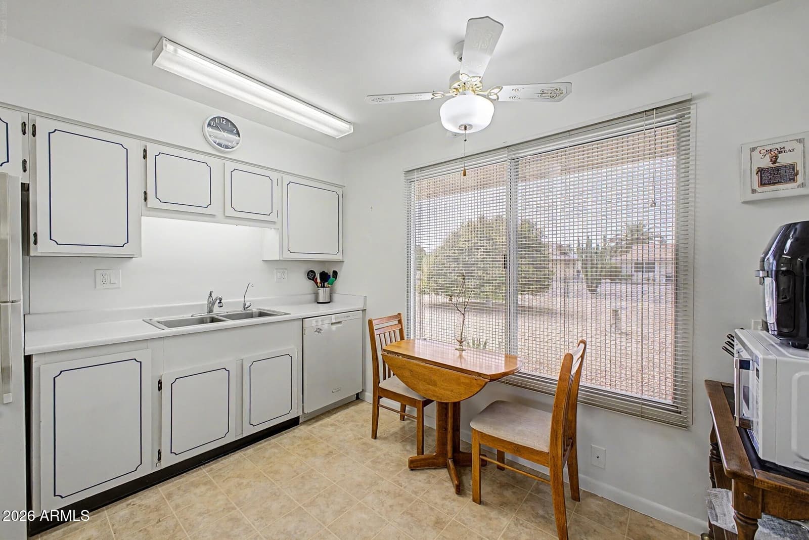 9715 W SPANISH MOSS Lane, Sun City, AZ 85373 — photo 14 of 41