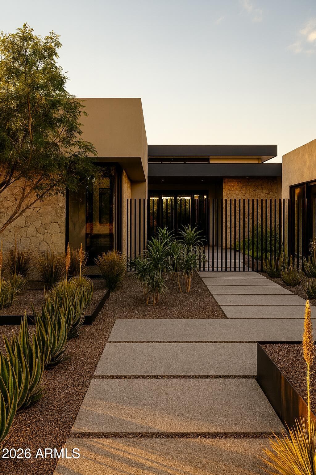 8528 E CLYDESDALE Trail, Scottsdale, AZ 85258 — photo 1 of 11