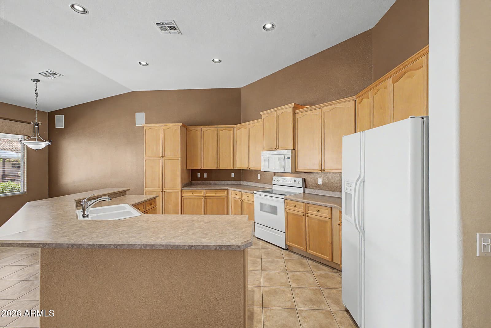1499 E MONTEREY Street, Chandler, AZ 85225 — photo 11 of 43
