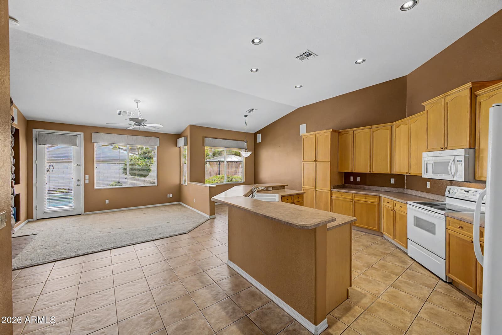 1499 E MONTEREY Street, Chandler, AZ 85225 — photo 12 of 43
