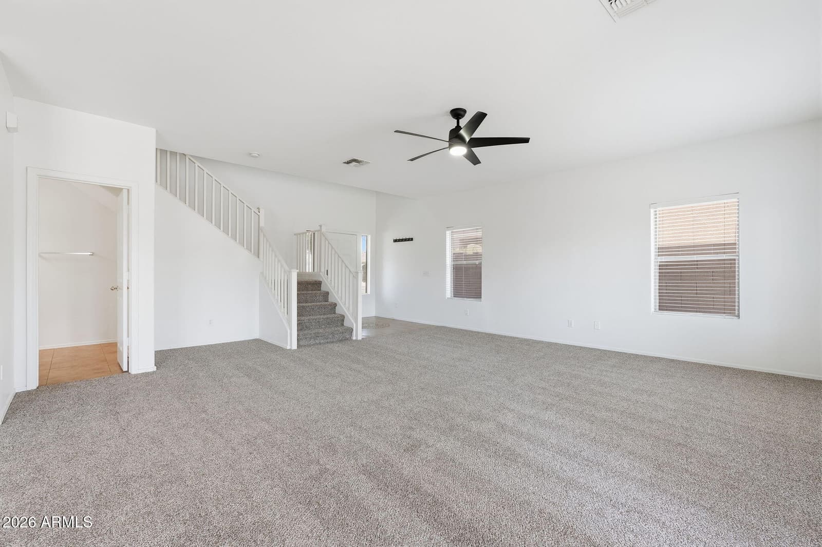 27989 N MUSCOVITE Drive, San Tan Valley, AZ 85143 — photo 7 of 42