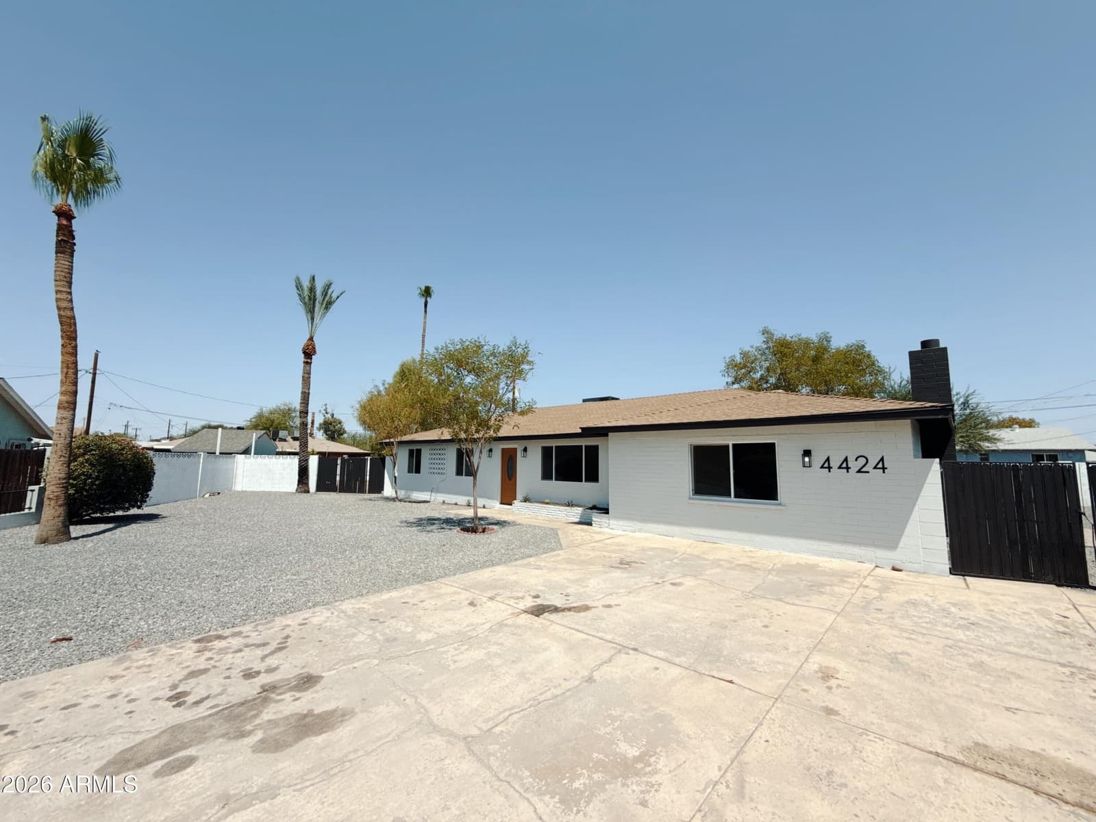 4424 W FLOWER Street, Phoenix, AZ 85031 — photo 3 of 35