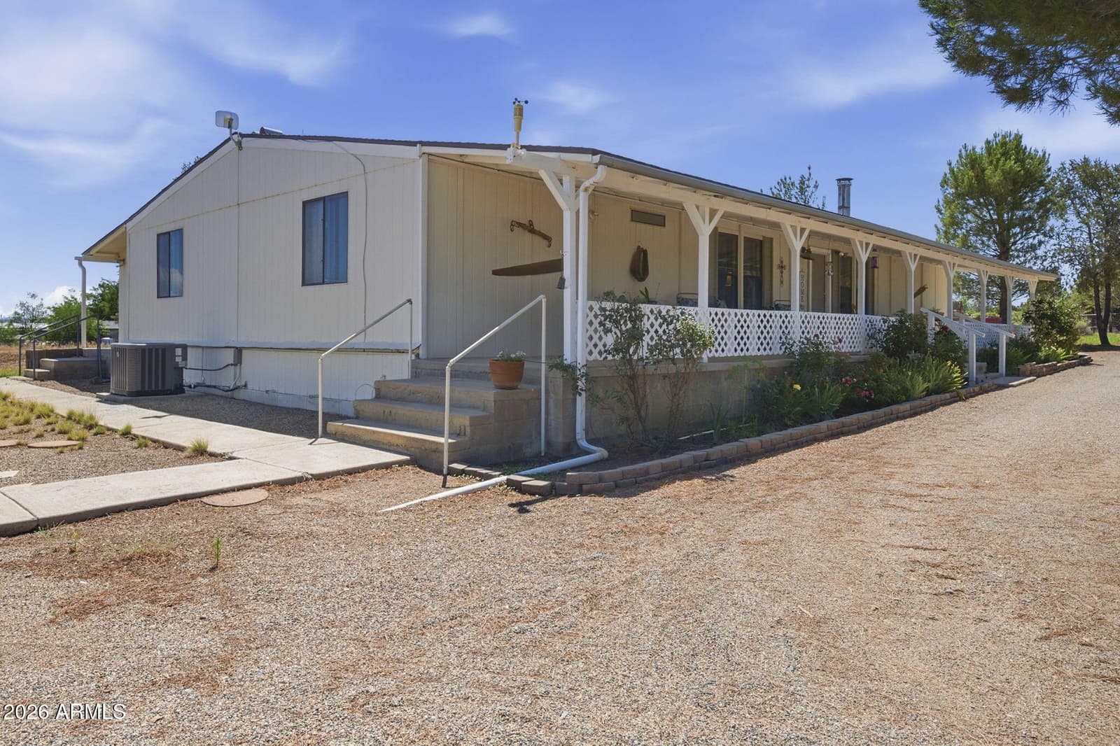 1708 W Arlene Street, Chino Valley, AZ 86323 — photo 5 of 36