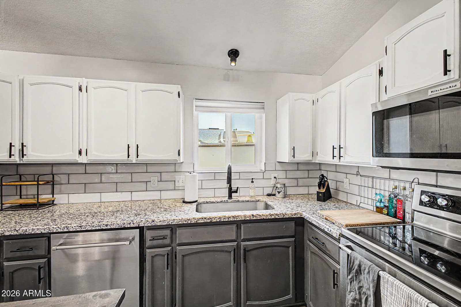 6730 E JUNIPER Street, Mesa, AZ 85205 — photo 18 of 52