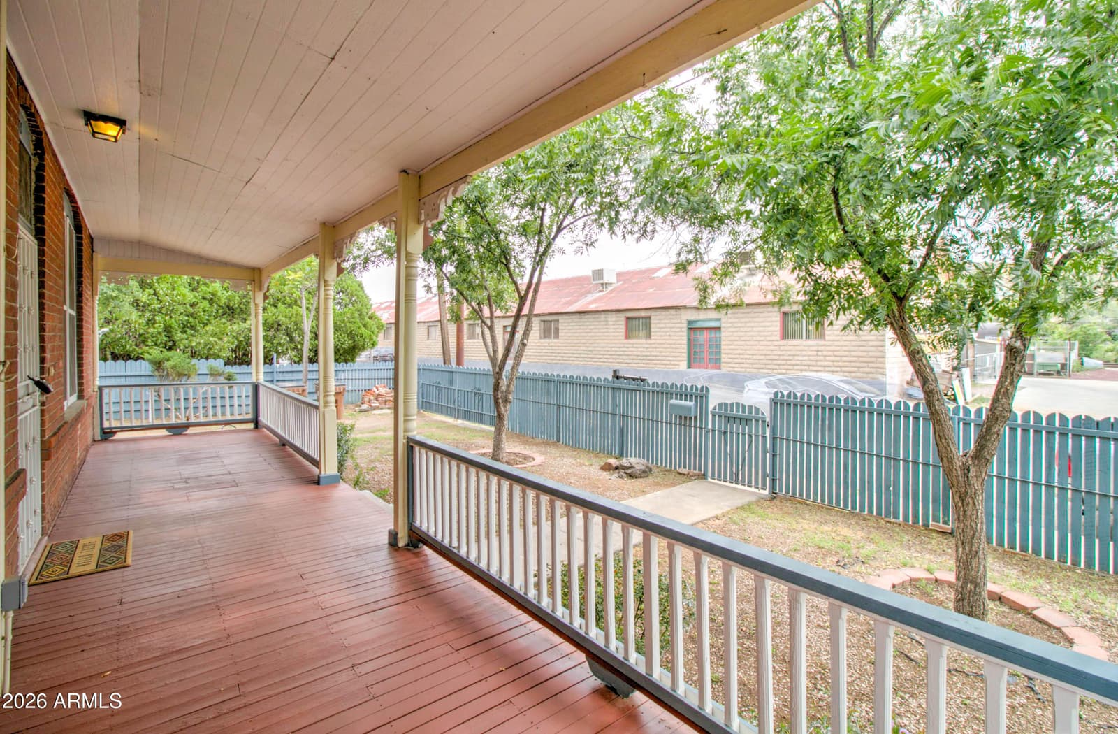 385 S BROAD Street, Globe, AZ 85501 — photo 5 of 39
