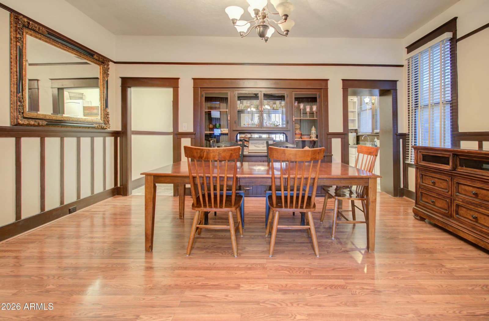 385 S BROAD Street, Globe, AZ 85501 — photo 10 of 39
