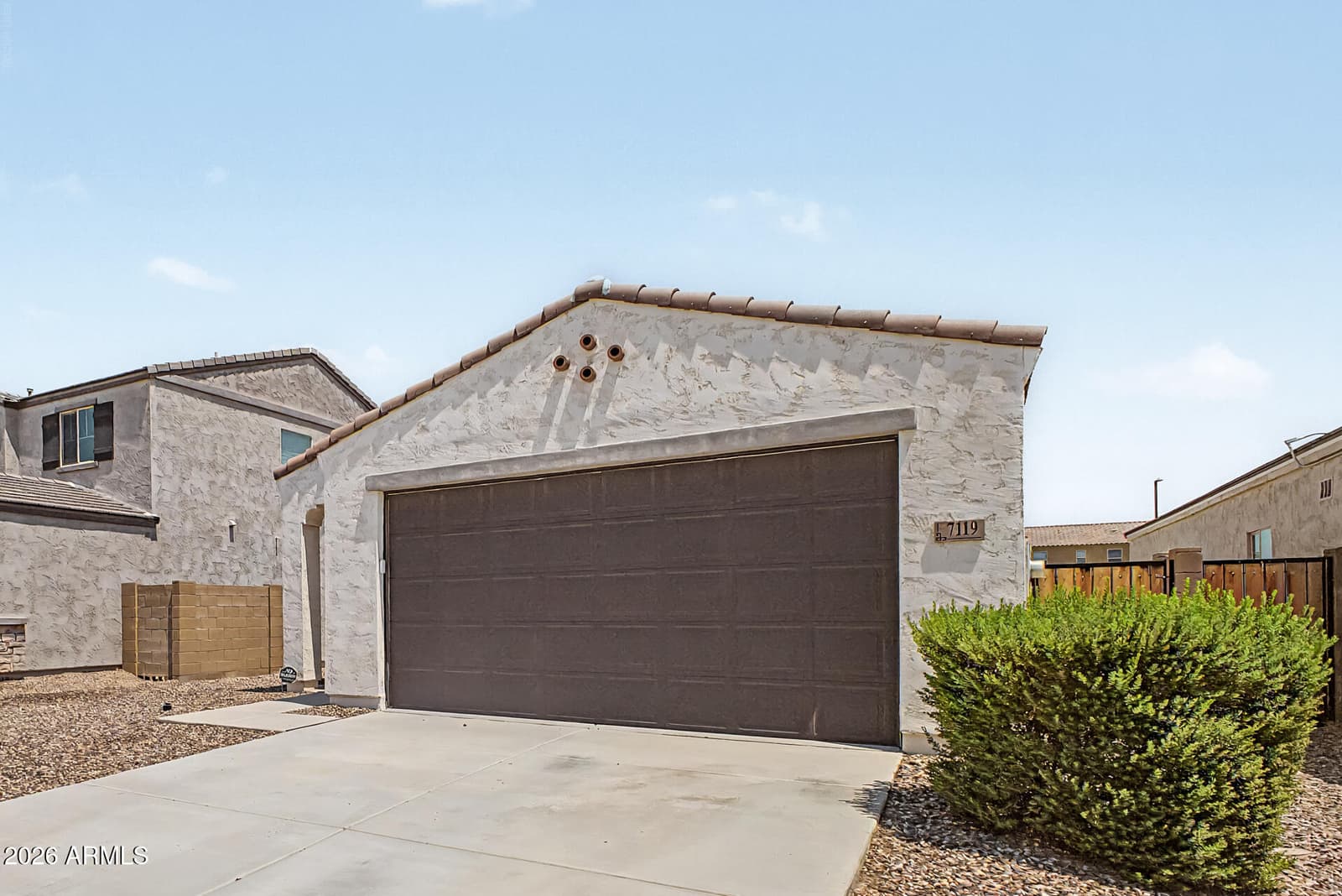 7119 N 127TH Drive, Glendale, AZ 85307 — photo 5 of 32