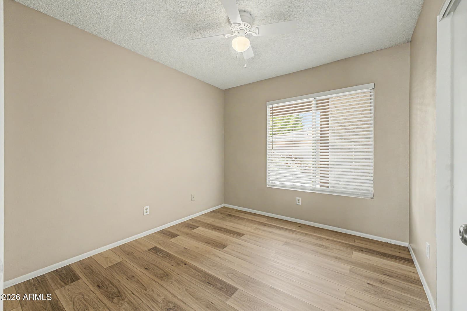 8934 N 55TH Drive, Glendale, AZ 85302 — photo 18 of 32